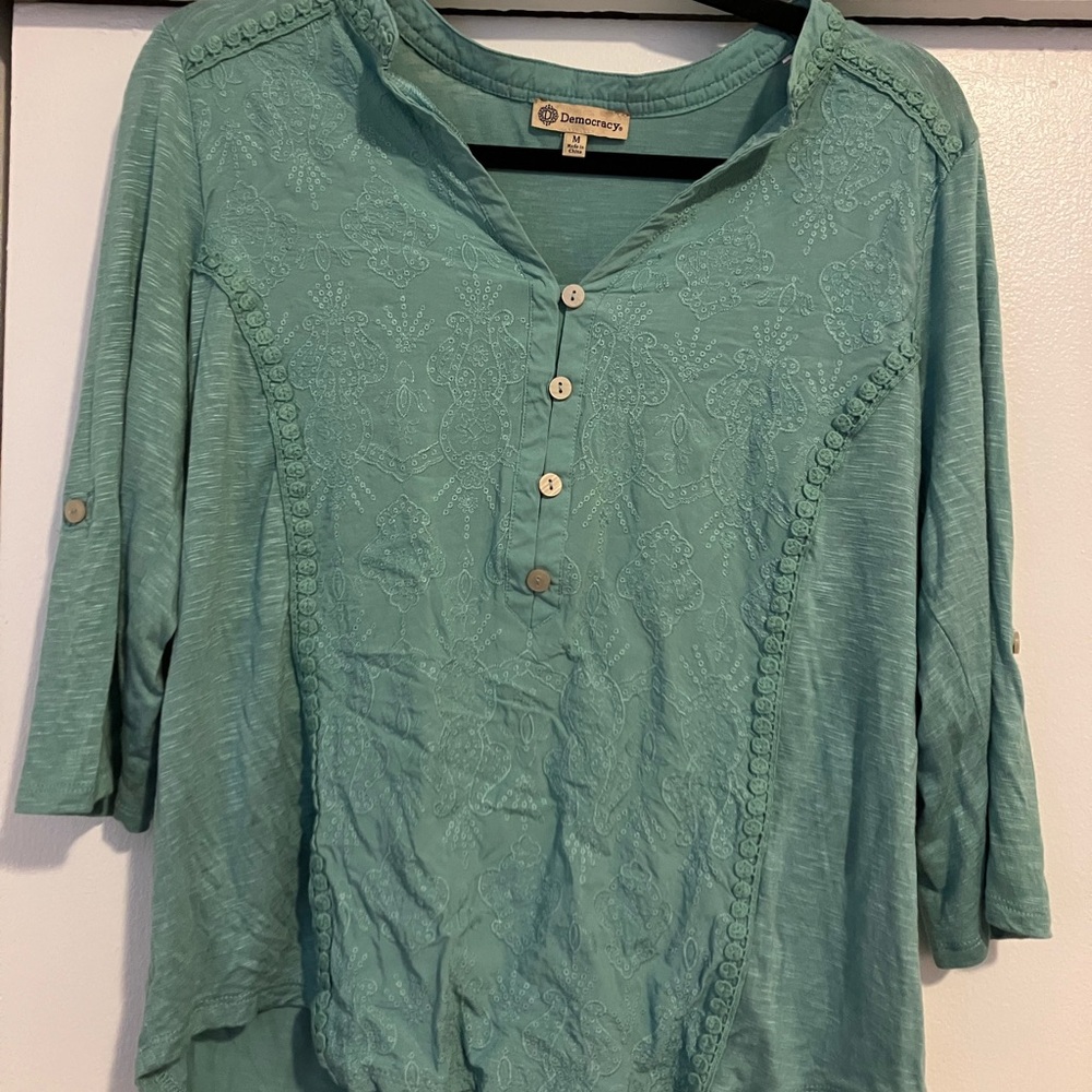 Democracy Women's Teal Button-Front Blouse